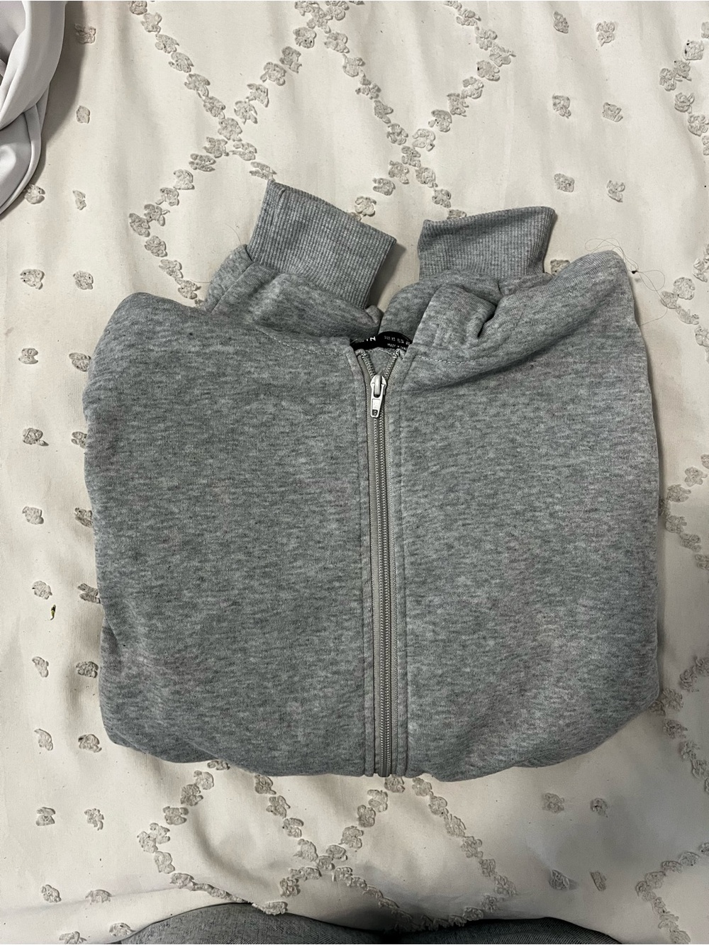 Clothing bundle - Picture 3 of 8